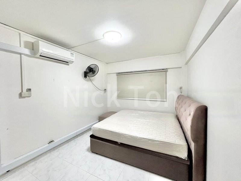 Common Room (HDB) for Rent in  208 Petir Road - Image 4