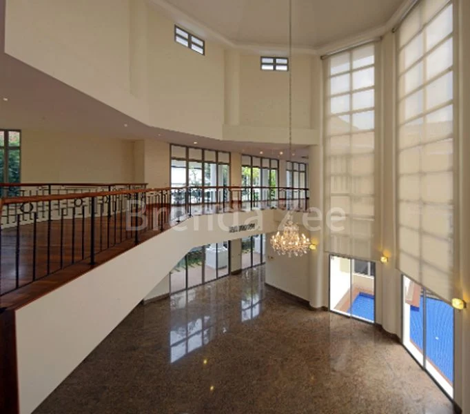 6 Bed Bungalow (Landed) for Rent in Bukit Sedap Road - Image 9