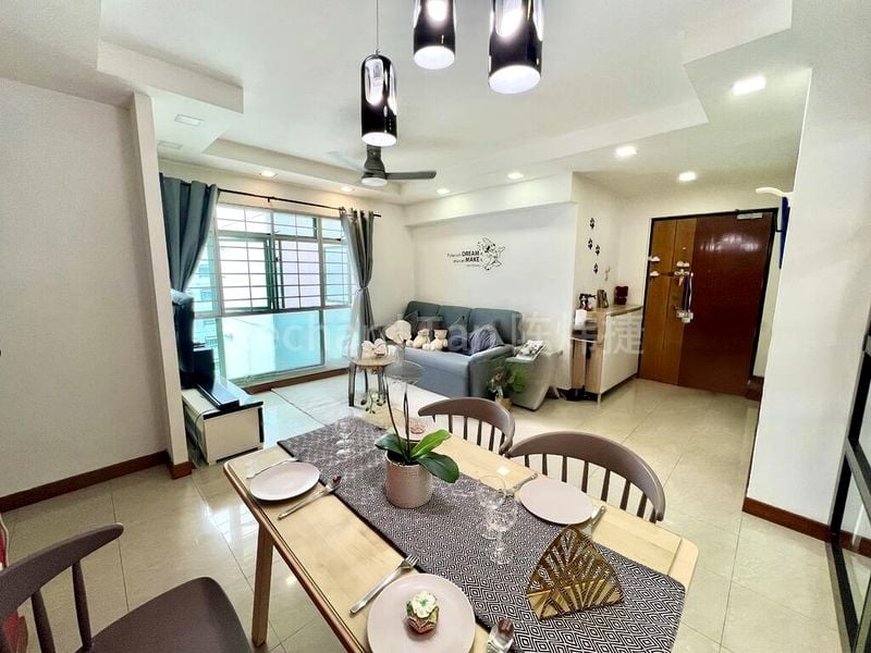 4 Room (4A) HDB for Sale in  637B Punggol Drive - Image 1