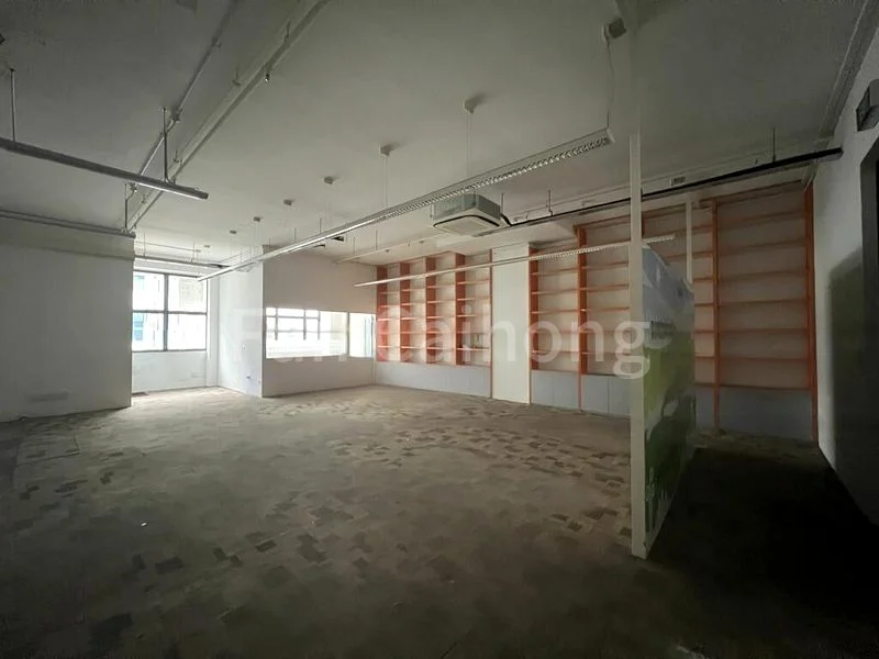 Light Industrial (B1) for Rent: Midview City - Image 6