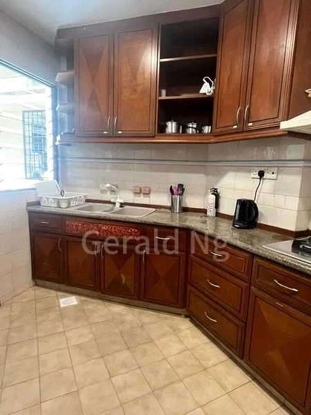 Common Room (Condo) for Rent in  Dover Parkview - Image 2