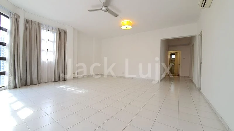 3 Bed Apartment (Condo) for Rent in  Parkway View - Image 4