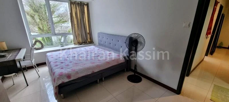 Master Room (Condo) for Rent in  La Casa - Image 10