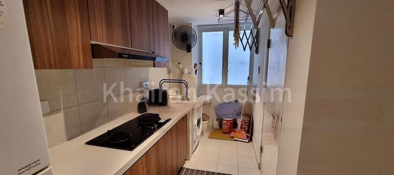 Master Room (Condo) for Rent in  La Casa - Image 4