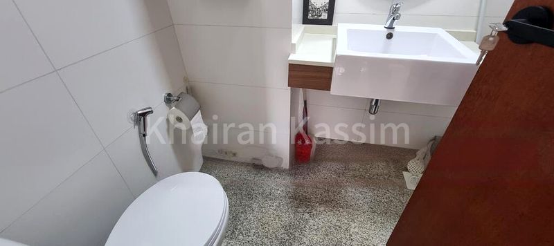 Master Room (Condo) for Rent in  La Casa - Image 9