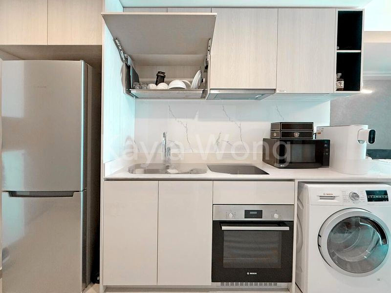 2 Bed Condo for Sale in  Whistler Grand - Image 5