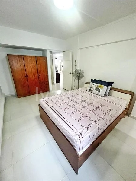 4 Room (4A) HDB for Rent in  141 Tampines Street 12 - Image 3