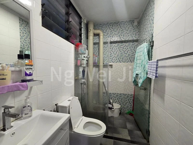 4 Room (4A) HDB for Rent in  440 Fajar Road - Image 6