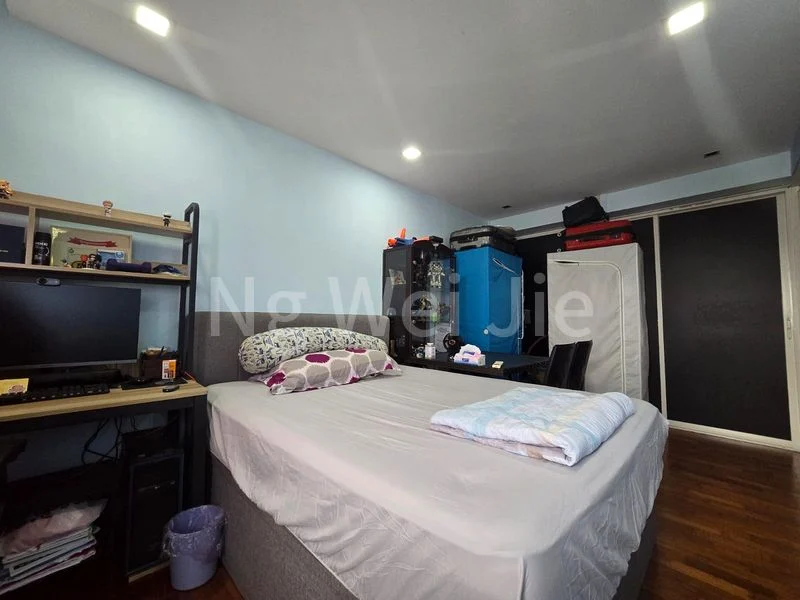 4 Room (4A) HDB for Rent in  440 Fajar Road - Image 3