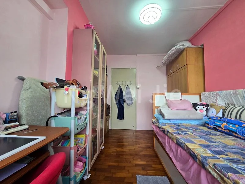 4 Room (4A) HDB for Rent in  440 Fajar Road - Image 4