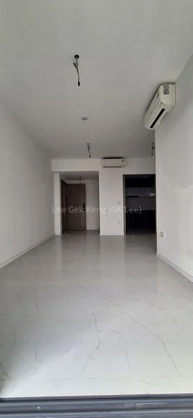 3 Bed Executive Condo for Sale in Ola - Image 1