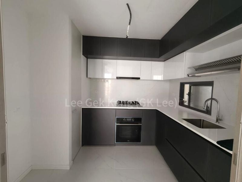 3 Bed Executive Condo for Sale in Ola - Image 5