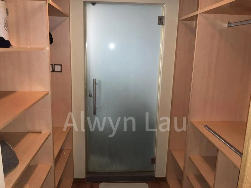 5 Room (5I) HDB for Rent in  672B Klang Lane - Image 2