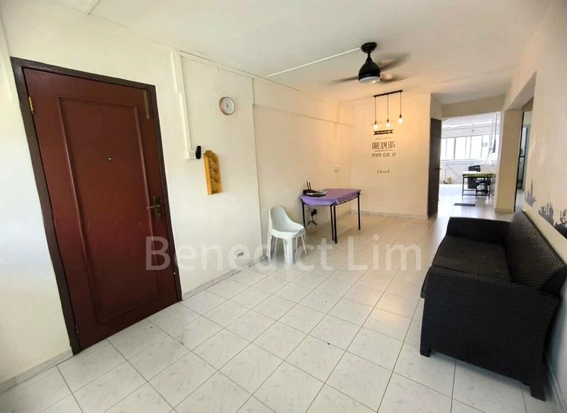 Master Room (HDB) for Rent in 201E Tampines Street 23 - Image 2