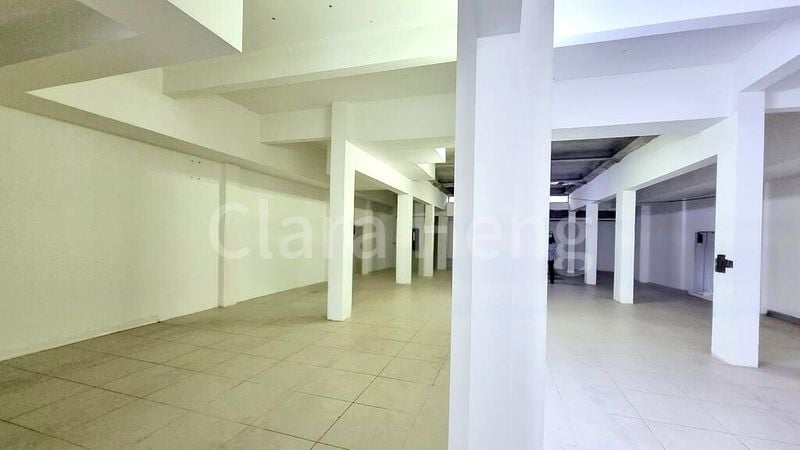 Medical Suite for Sale: Prime District, Large Ground Floor Shophouse, Wide Frontage @ Havelock MRT / Outram Road - Image 4