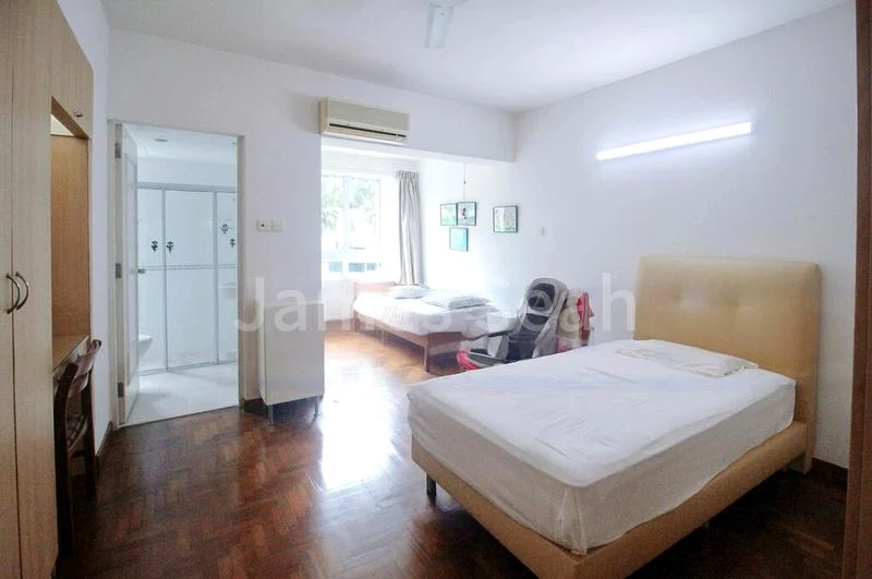 4 Bed Condo for Rent in  Pandan Valley - Image 7