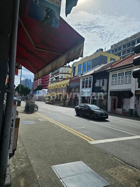 Food & Beverage for Rent: Sims Avenue - Image 6