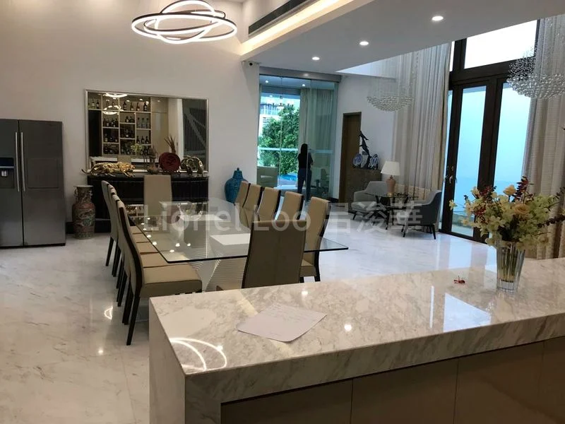 5 Bed Bungalow (Landed) for Sale in Cove Drive - Image 13