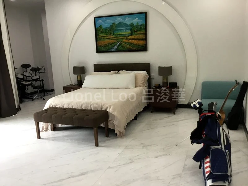 5 Bed Bungalow (Landed) for Sale in Cove Drive - Image 9