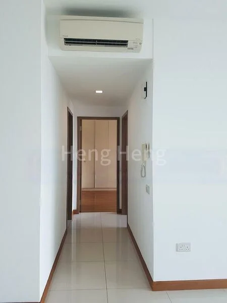 2 Bed Condo for Sale in  Waterfront Waves - Image 4