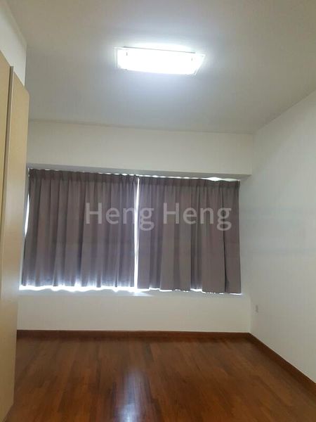 2 Bed Condo for Sale in  Waterfront Waves - Image 6