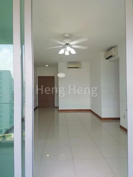 2 Bed Condo for Sale in  Waterfront Waves - Image 3