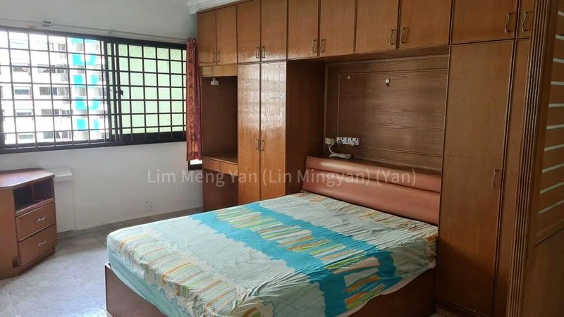 5 Room (5I) HDB for Rent in 289D Bukit Batok Street 25 - Image 2