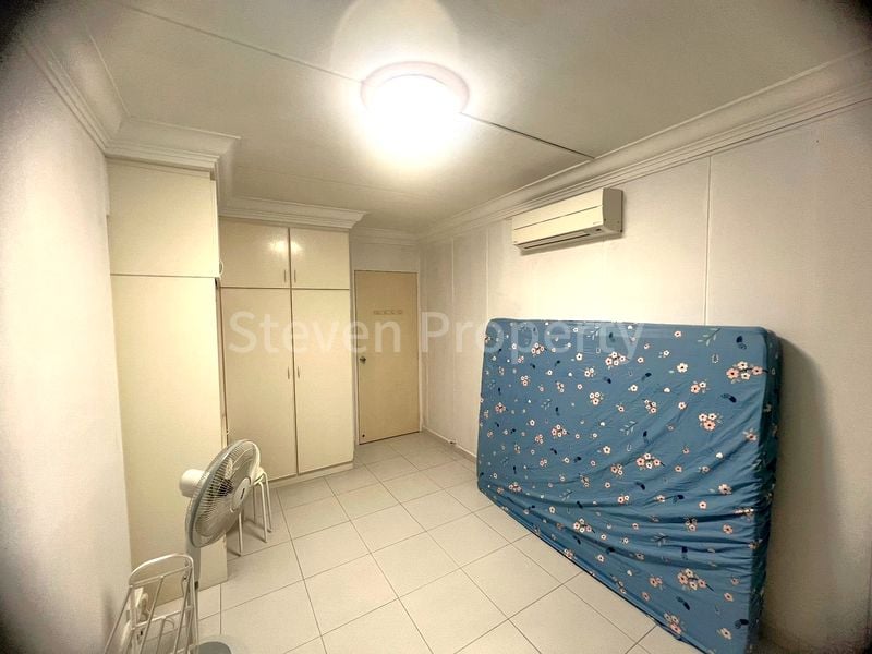 Common Room (HDB) for Rent in  792 Choa Chu Kang North 6 - Image 4