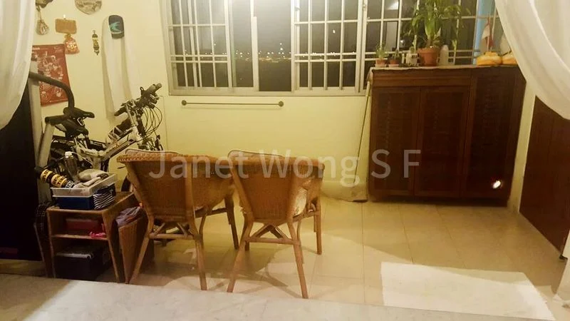 5 Room (5I) HDB for Rent in  320 Hougang Avenue 5 - Image 2