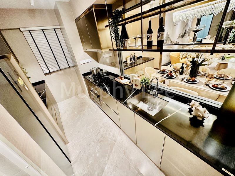 3 Bed Condo for Sale in Chuan Park - Image 11