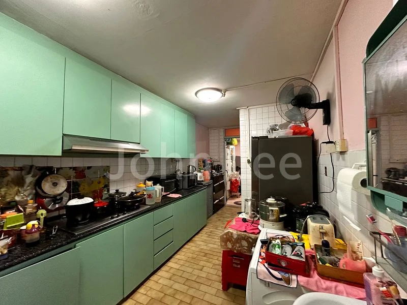 4 Room (4S) HDB for Sale in 251 Yishun Ring Road - Image 6