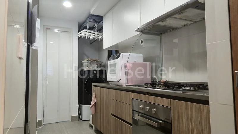 3 Bed Executive Condo for Sale in Rivercove Residences - Image 5