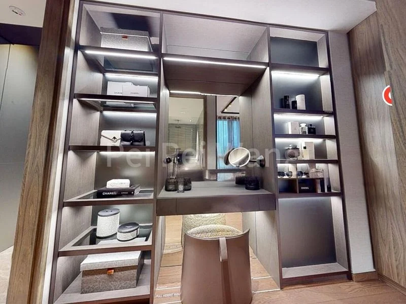 3 Bed Condo for Sale in  The Continuum - Image 4