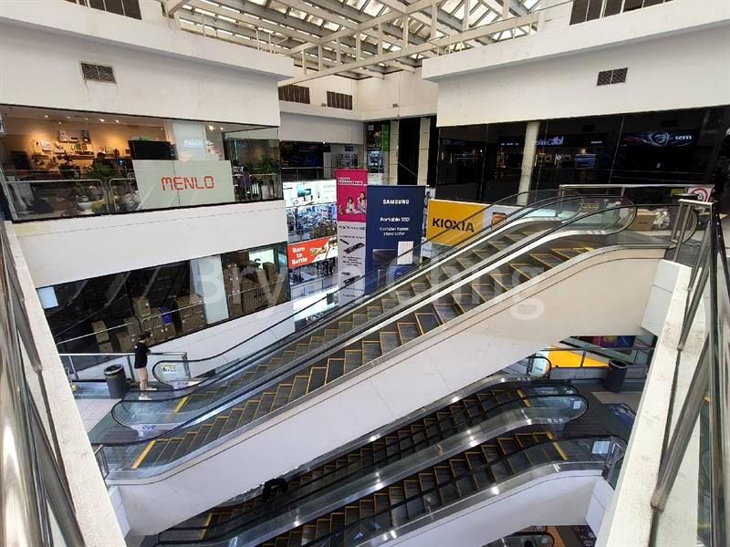 Shop / Shophouse for Sale: Sim Lim Square - Image 2