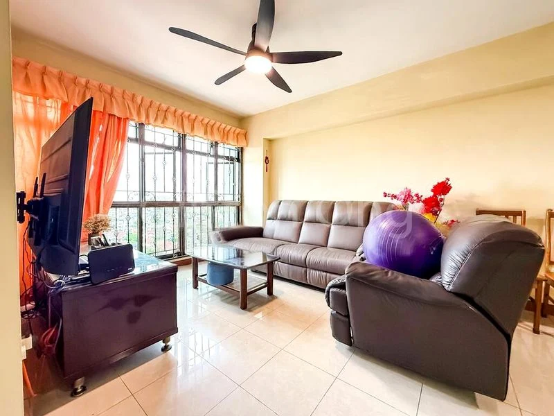Premium HDB for Rent in 403D Fernvale Lane - Image 11