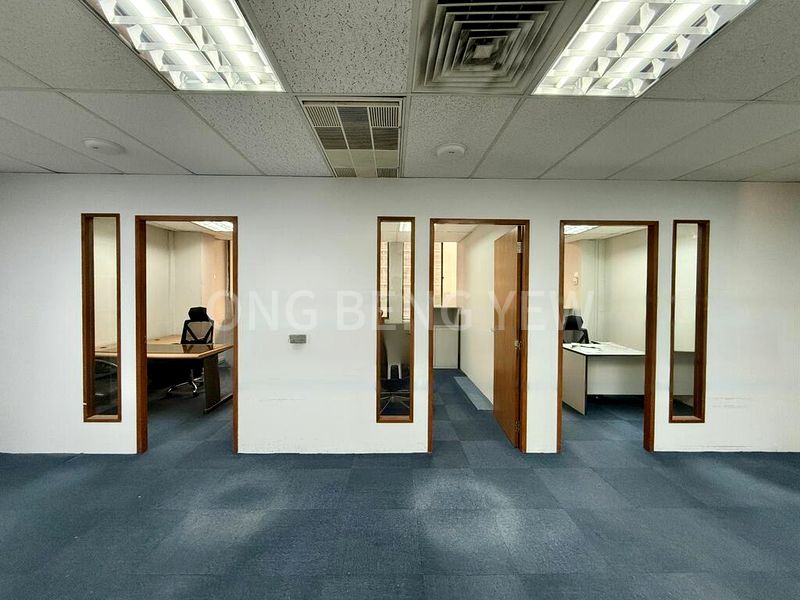 e-Business for Sale: "International Plaza - Image 3