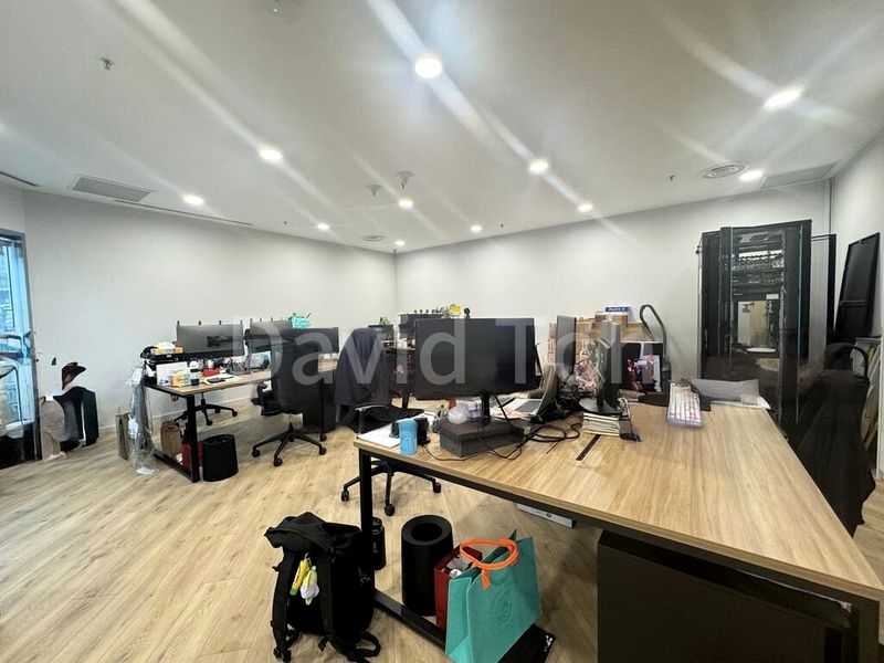 Office for Rent: Suntec City Tower - Image 1