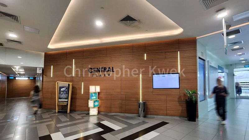 Office for Rent: Central Plaza - Image 3