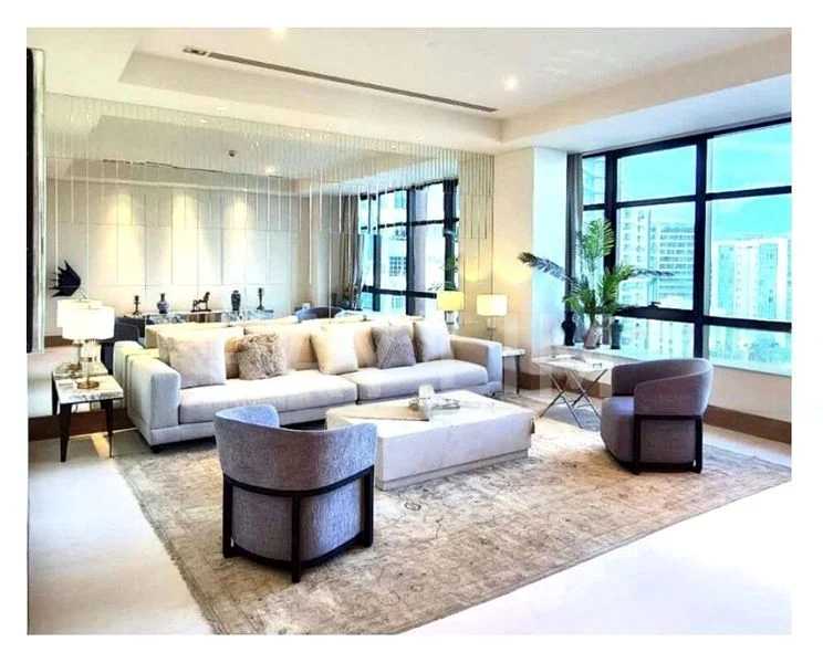 4 Bed Condo for Sale in  The Ritz-Carlton Residences Singapore, Cairnhill - Image 2