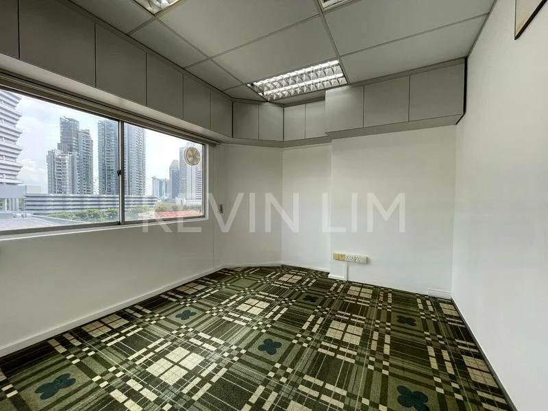 Office for Rent: Textile Centre - Image 5