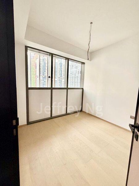 1 Bed Condo for Rent in  Newport Residences / Newport Tower - Image 8