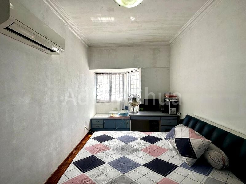 4 Bed Terraced House (Landed) for Sale in  Gerald Residence - Image 7