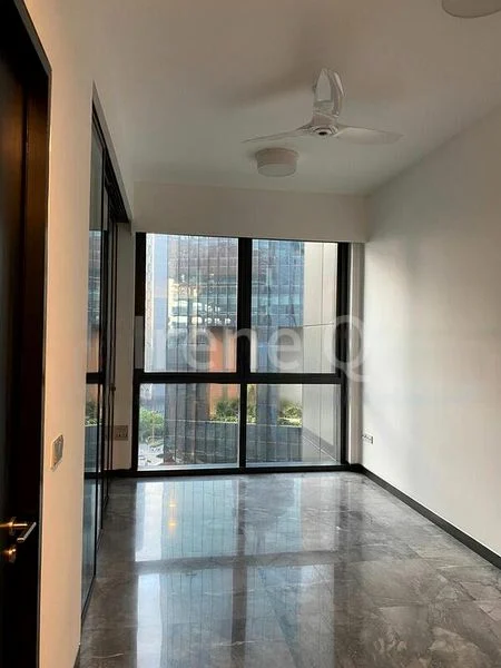 1 Bed Condo for Sale in Midtown Bay - Image 3