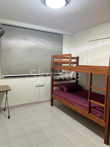 Common Room (HDB) for Rent in  456 Tampines Street 42 - Image 4