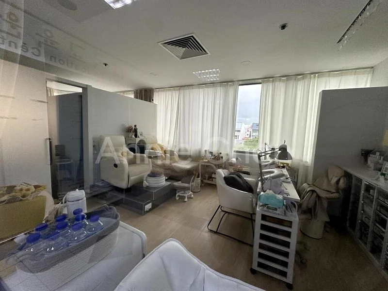 Shop / Shophouse for Sale: Bukit Timah Shopping Centre - Image 2