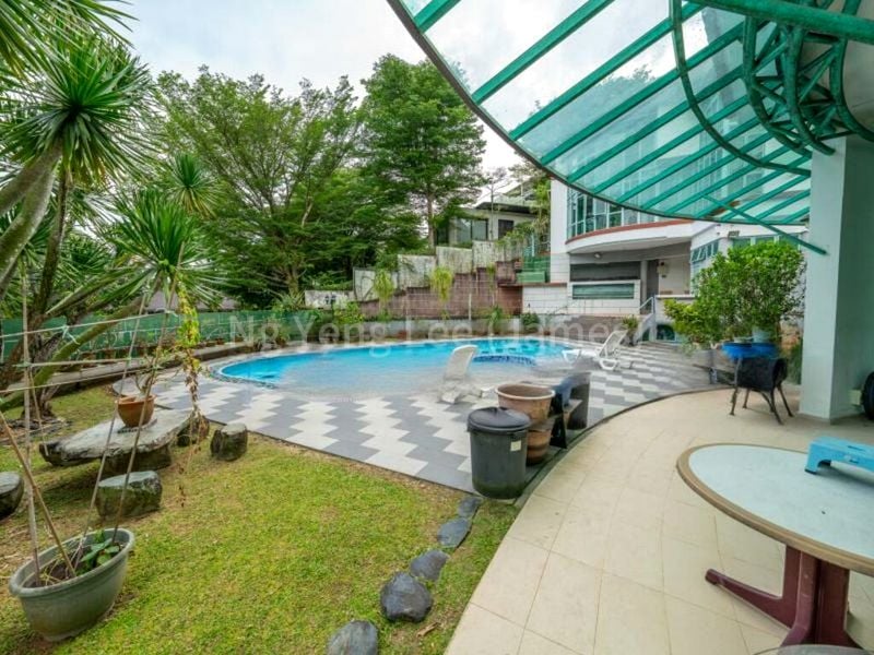 6 Bed Bungalow (Landed) for Sale in  Caldecott Hill Estate - Image 16