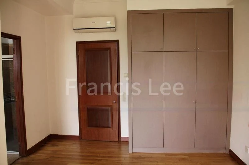 2 Bed Condo for Rent in  Dover Parkview - Image 2