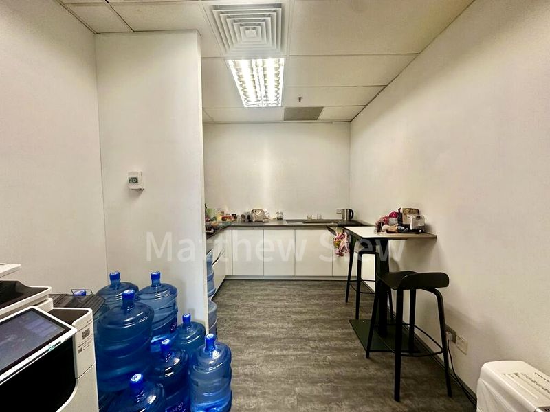 Office for Rent: One Raffles Place - Image 1