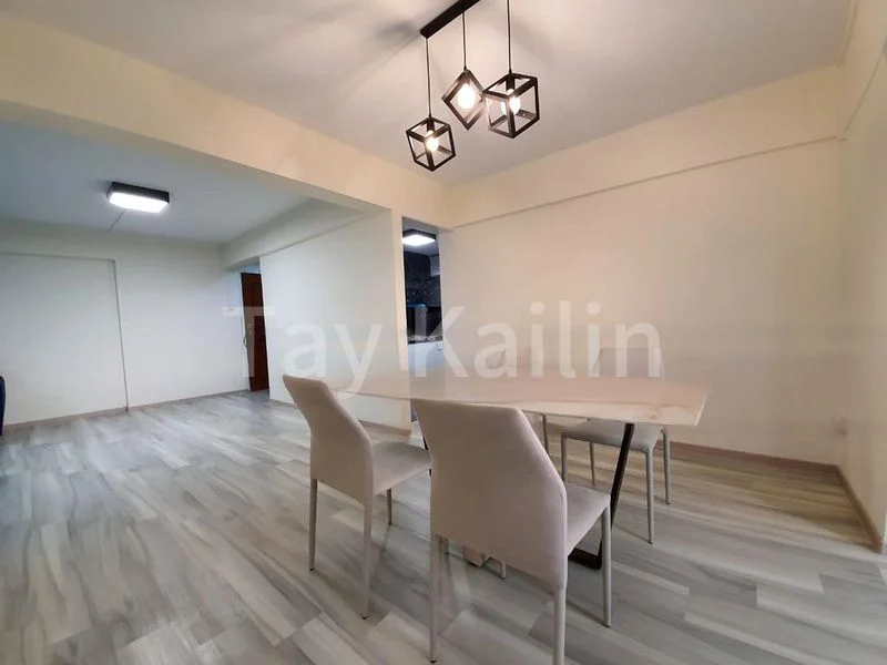 5 Room (5I) HDB for Rent in 439 Ang Mo Kio Avenue 10 - Image 1