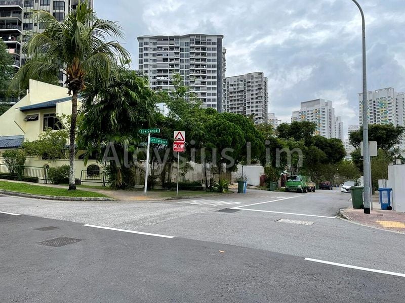 3 Bed Semi-Detached House (Landed) for Sale in  Fernvale Road - Image 1